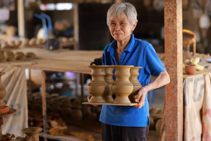 Pottery at Ban Muang Kung